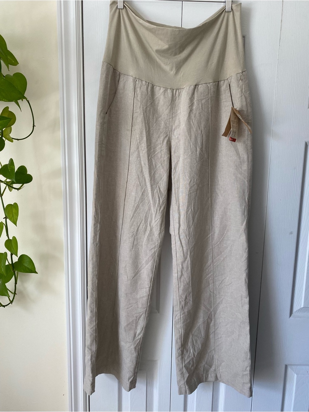 Royal Robbins NWT  Women’s Bay Breeze Pants Light Khaki Hemp Blend Size 16